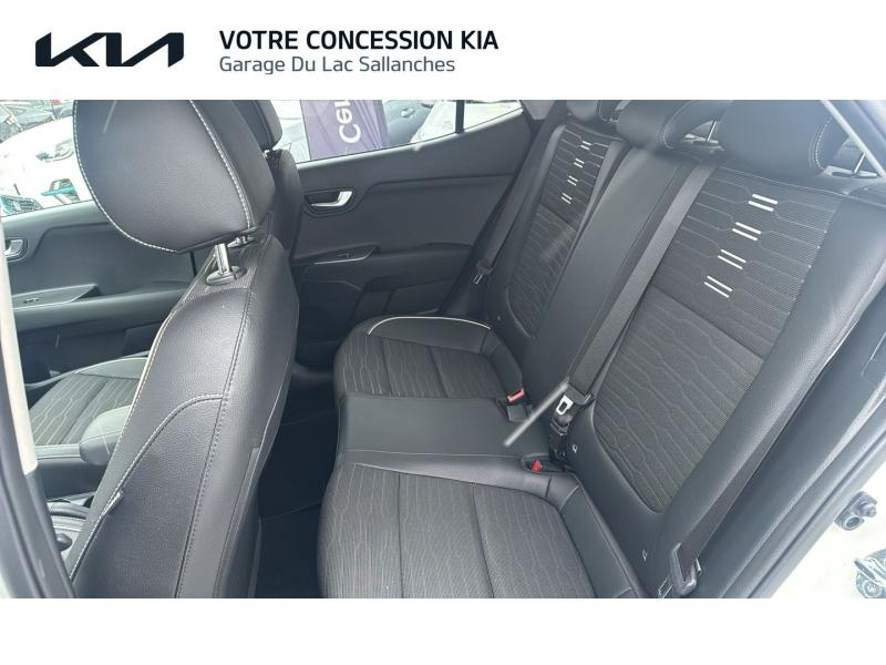 Photo 11 de l’annonce de KIA Stonic d’occasion à vendre à SALLANCHES