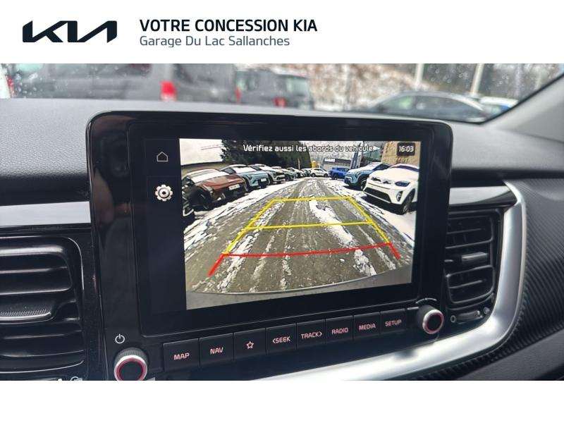 Photo 19 de l’annonce de KIA Stonic d’occasion à vendre à SALLANCHES