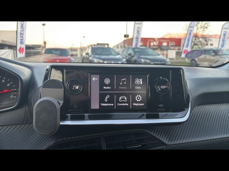 Photo 7 de l’annonce de PEUGEOT 208 d’occasion à vendre à CHAMBERY