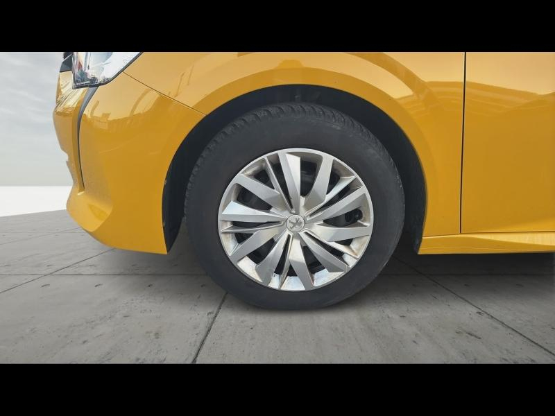 Photo 19 de l’annonce de PEUGEOT 208 d’occasion à vendre à CHAMBERY