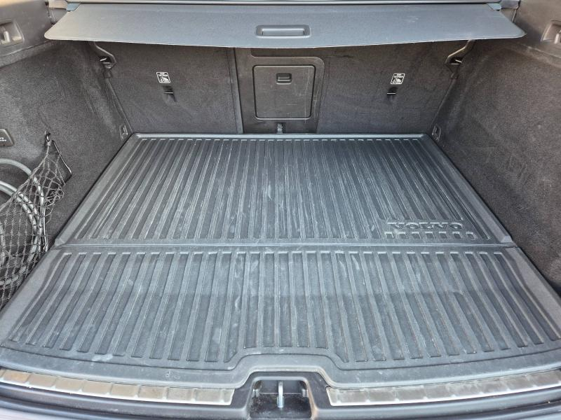 Photo 7 de l’annonce de VOLVO XC60 d’occasion à vendre à AVIGNON