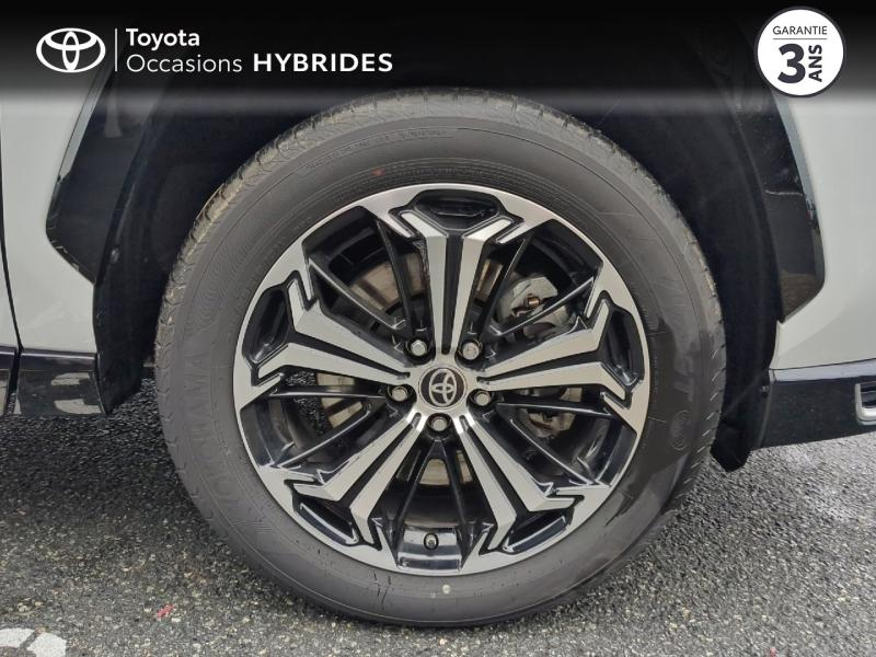 Photo 16 de l’annonce de TOYOTA RAV4 d’occasion à vendre à CHARMEIL