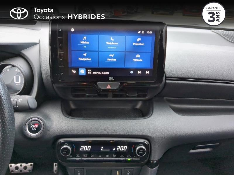 Photo 15 de l’annonce de TOYOTA Yaris d’occasion à vendre à CHARMEIL