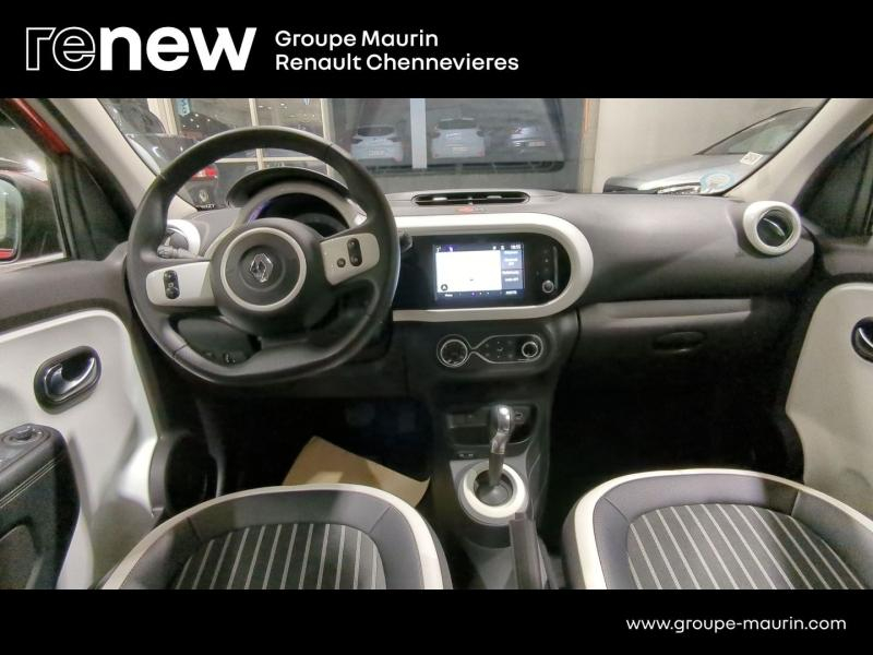 Photo 11 de l’annonce de RENAULT Twingo d’occasion à vendre à CHENNEVIÈRES-SUR-MARNE