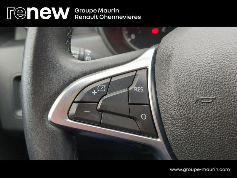 Photo 14 de l’annonce de DACIA Duster d’occasion à vendre à CHENNEVIÈRES-SUR-MARNE