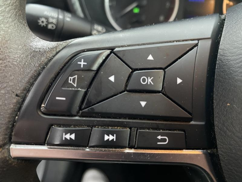 Photo 16 de l’annonce de NISSAN Juke d’occasion à vendre à PAYS DE GEX