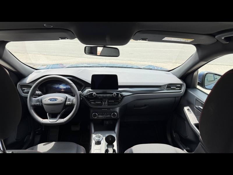 Photo 9 de l’annonce de FORD Kuga d’occasion à vendre à MANOSQUE