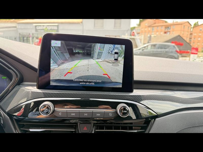 Photo 11 de l’annonce de FORD Kuga d’occasion à vendre à MANOSQUE