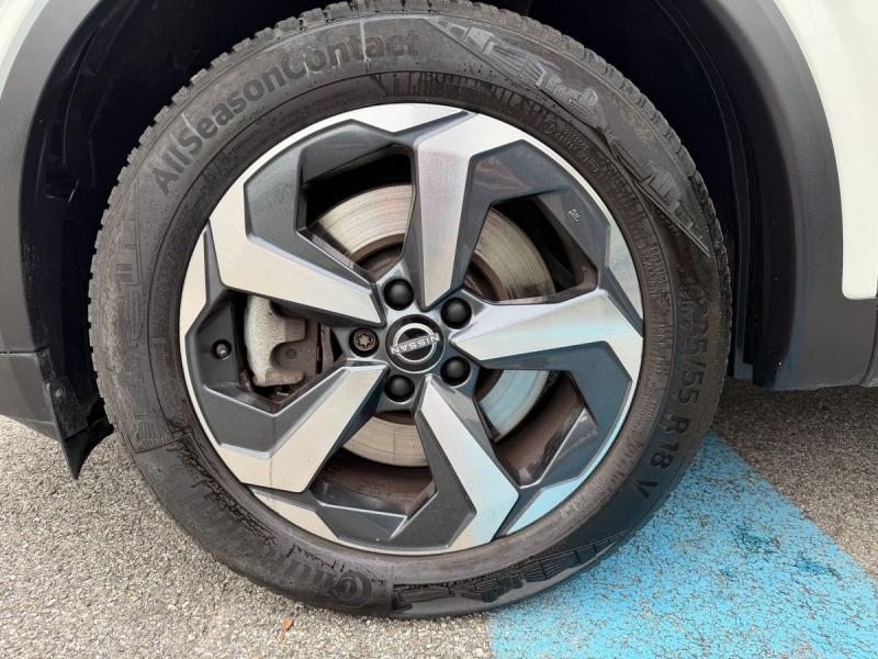 Photo 19 de l’annonce de NISSAN Qashqai d’occasion à vendre à GRENOBLE