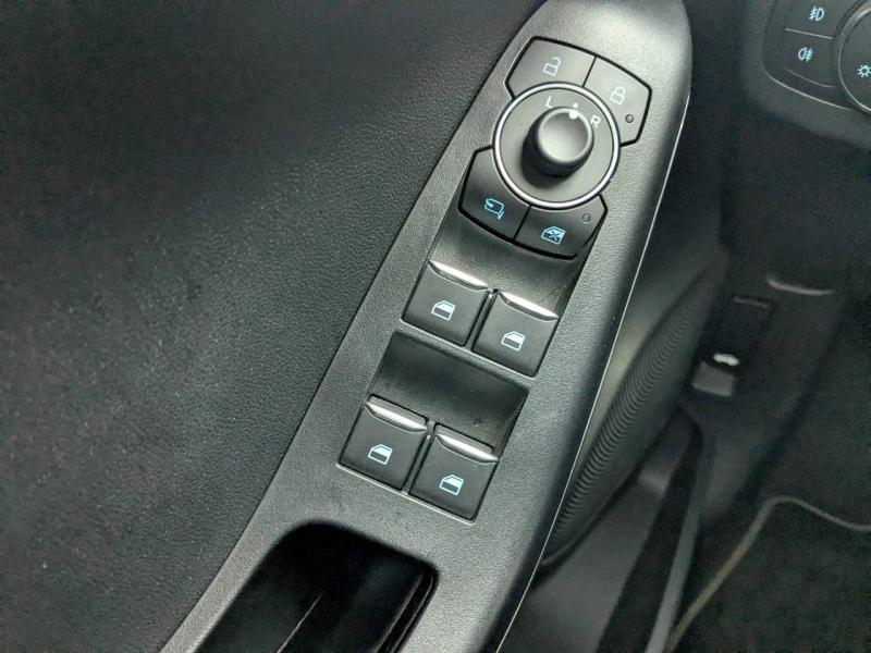 Photo 16 de l’annonce de FORD Puma d’occasion à vendre à MARSEILLE