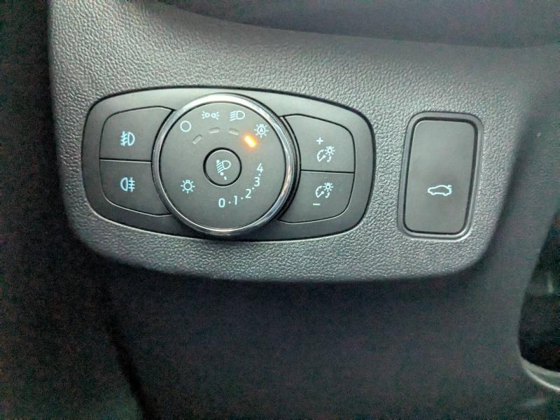 Photo 17 de l’annonce de FORD Puma d’occasion à vendre à MARSEILLE