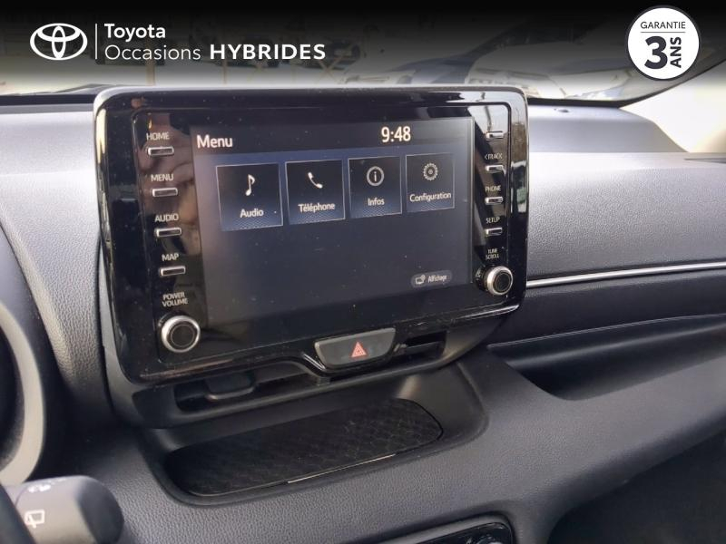 Photo 15 de l’annonce de TOYOTA Yaris d’occasion à vendre à ARLES