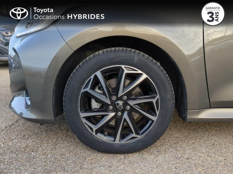 Photo 16 de l’annonce de TOYOTA Yaris d’occasion à vendre à ARLES