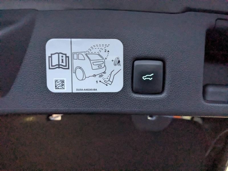 Photo 20 de l’annonce de FORD Kuga d’occasion à vendre à LA VALETTE