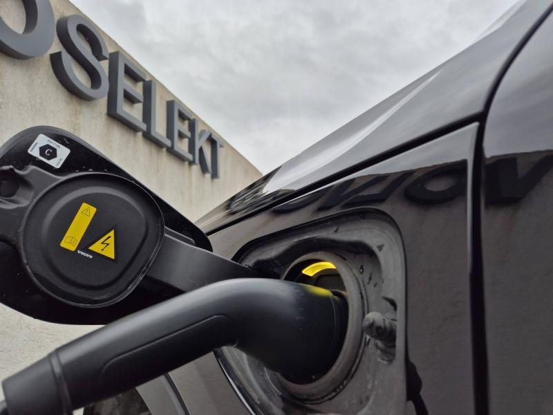 Photo 8 de l’annonce de VOLVO XC40 d’occasion à vendre à AVIGNON