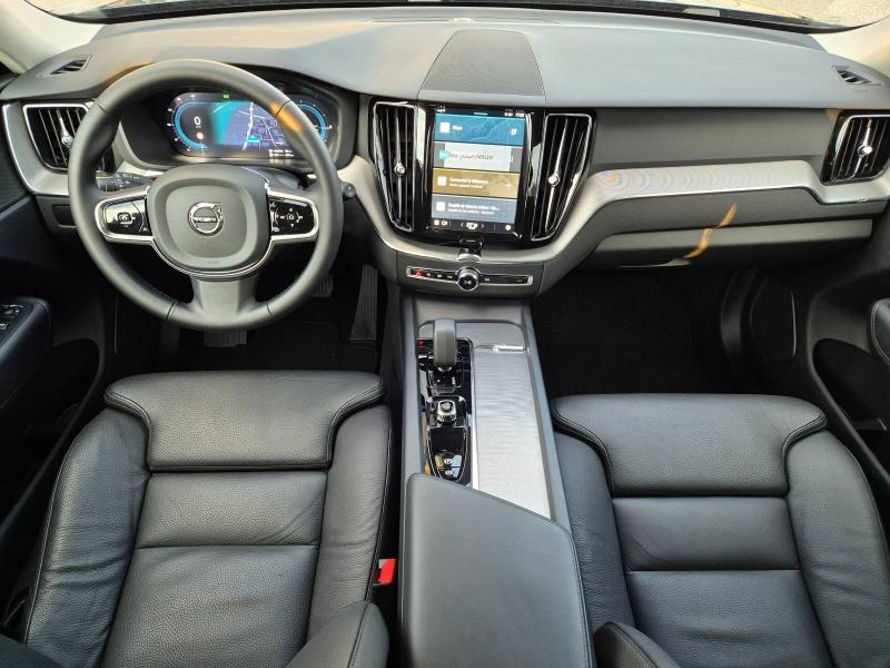 Photo 5 de l’annonce de VOLVO XC60 d’occasion à vendre à AVIGNON
