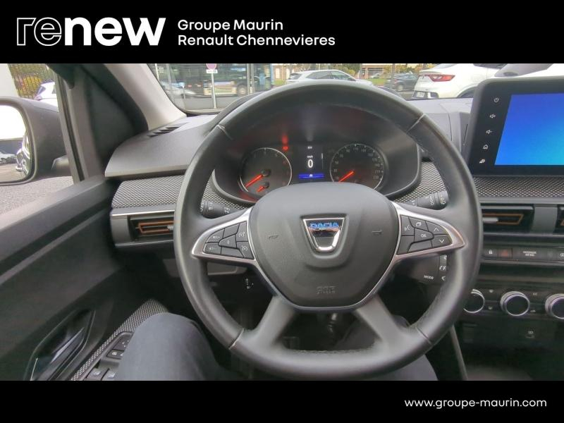 Photo 15 de l’annonce de DACIA Sandero d’occasion à vendre à CHENNEVIÈRES-SUR-MARNE