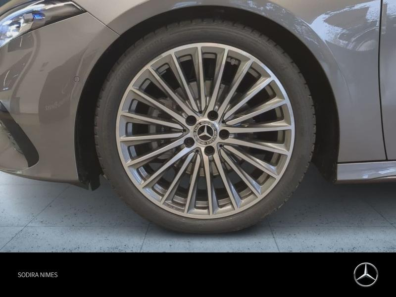 Photo 8 de l’annonce de MERCEDES-BENZ Classe A d’occasion à vendre à NIMES