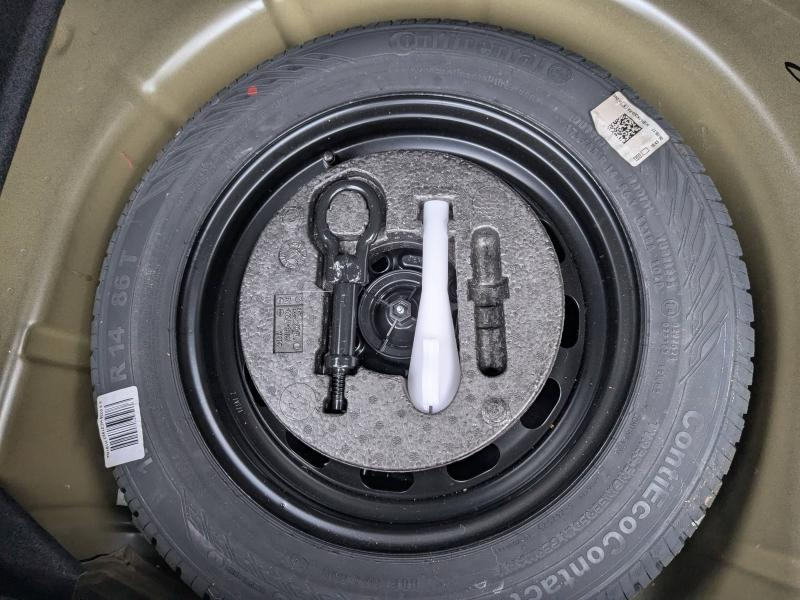 Photo 10 de l’annonce de FORD Fiesta d’occasion à vendre à DRAGUIGNAN