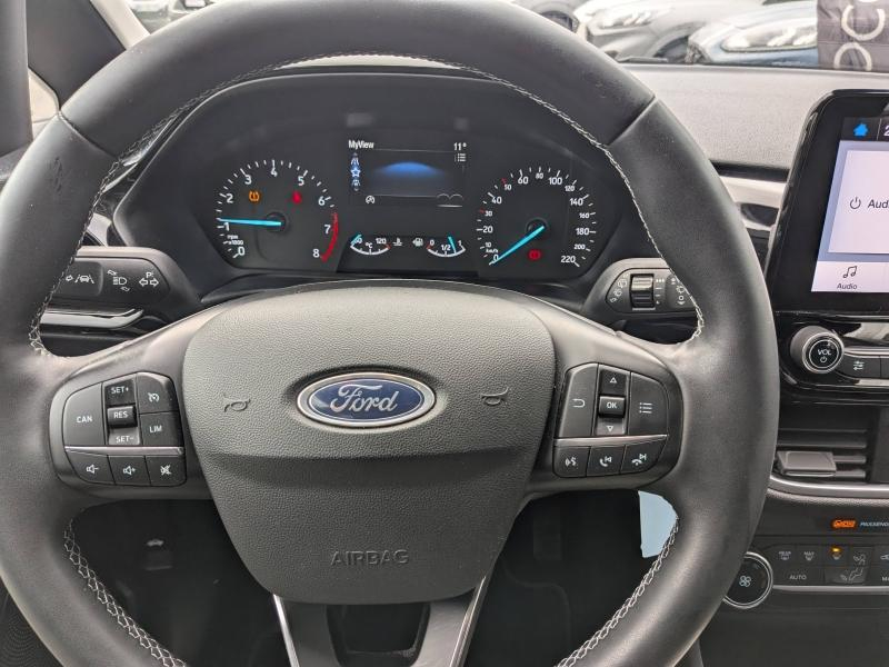 Photo 17 de l’annonce de FORD Fiesta d’occasion à vendre à DRAGUIGNAN