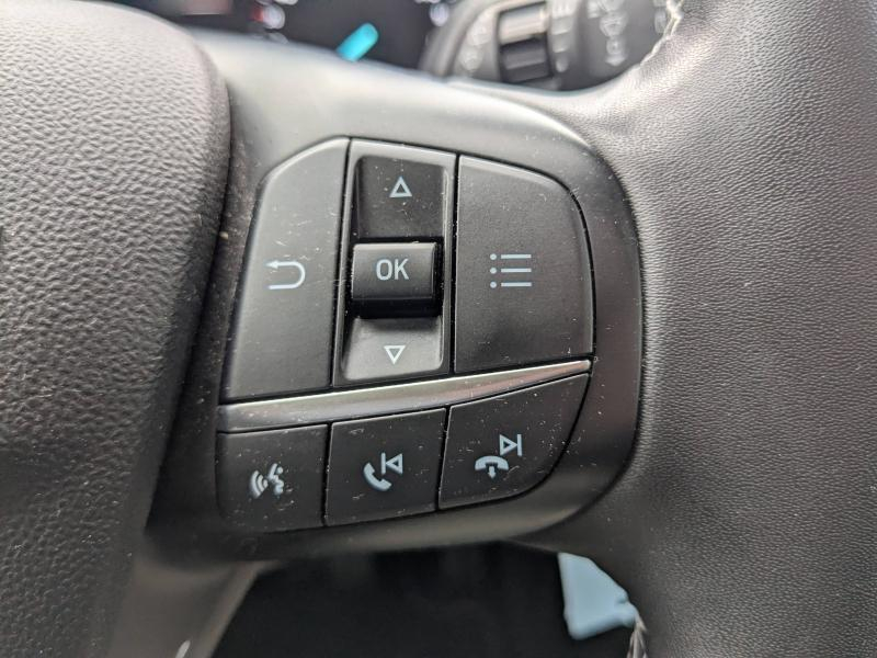 Photo 19 de l’annonce de FORD Fiesta d’occasion à vendre à DRAGUIGNAN