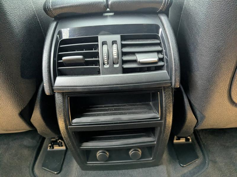 Photo 12 de l’annonce de BMW X5 d’occasion à vendre à DRAGUIGNAN