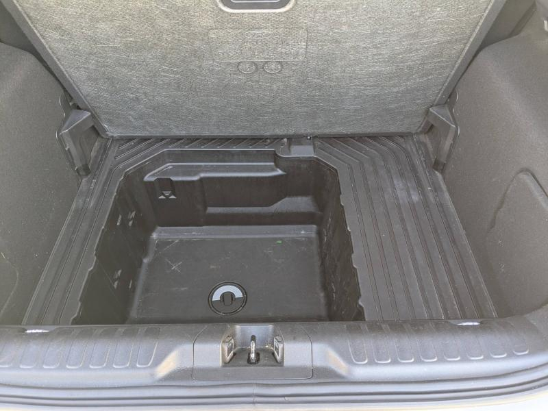 Photo 10 de l’annonce de FORD Puma d’occasion à vendre à DRAGUIGNAN