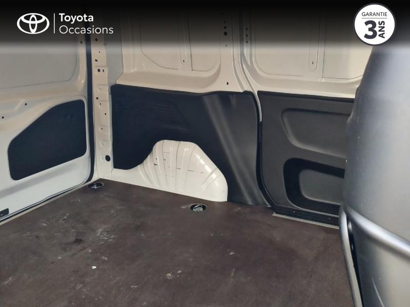 Photo 7 de l’annonce de TOYOTA ProAce City Verso d’occasion à vendre à MONTFAVET