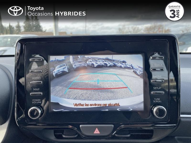 Photo 15 de l’annonce de TOYOTA Yaris d’occasion à vendre à CAVAILLON