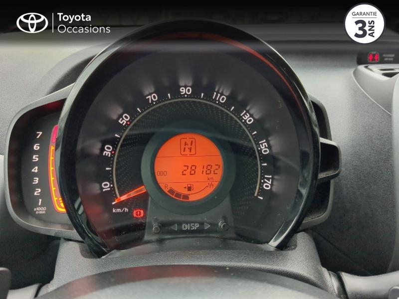 Photo 14 de l’annonce de TOYOTA Aygo d’occasion à vendre à ARLES