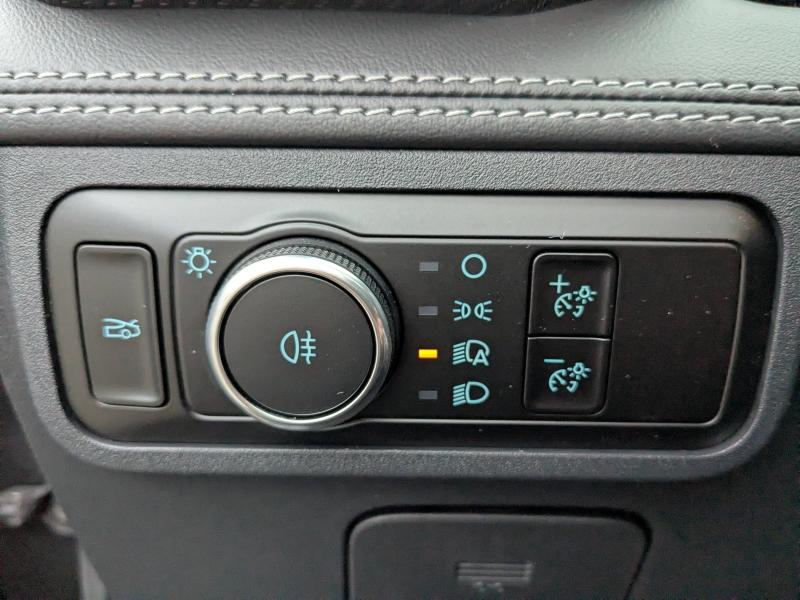 Photo 11 de l’annonce de FORD Mustang Convertible d’occasion à vendre à LA VALETTE