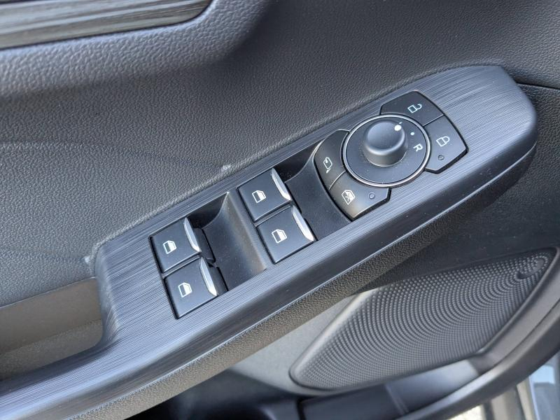 Photo 7 de l’annonce de FORD Kuga d’occasion à vendre à LA VALETTE