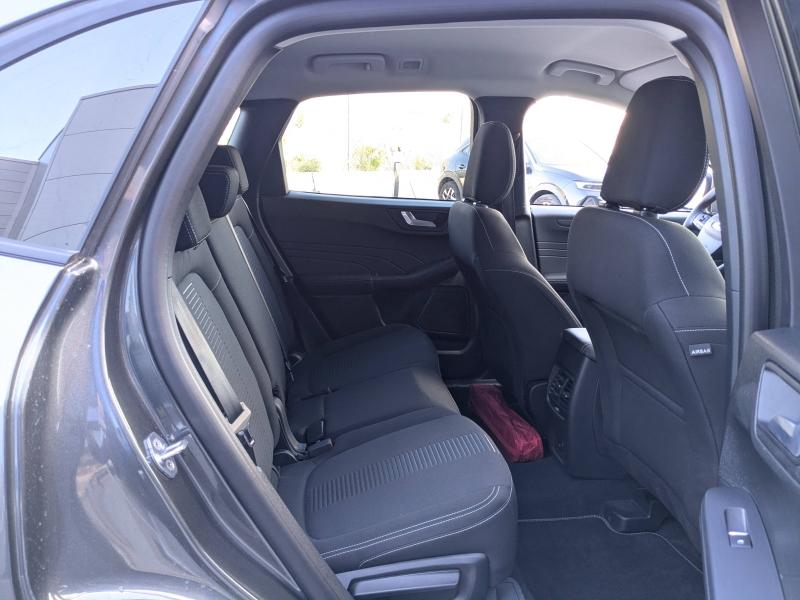 Photo 17 de l’annonce de FORD Kuga d’occasion à vendre à LA VALETTE