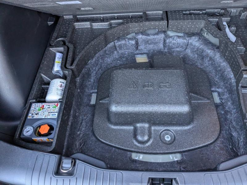 Photo 19 de l’annonce de FORD Kuga d’occasion à vendre à LA VALETTE