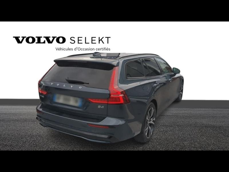 Photo 3 de l’annonce de VOLVO V60 d’occasion à vendre à TOULON
