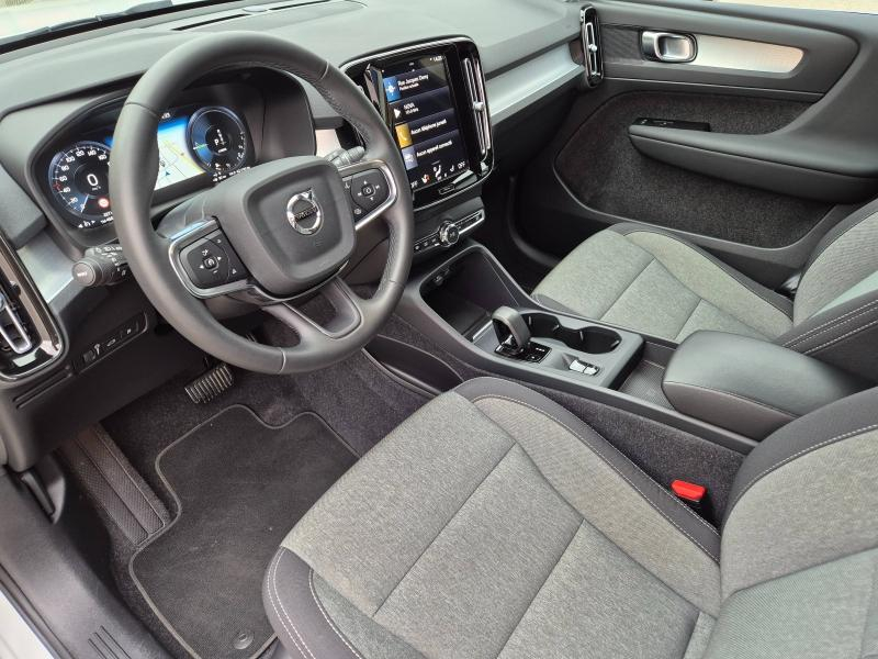 Photo 5 de l’annonce de VOLVO XC40 d’occasion à vendre à AVIGNON