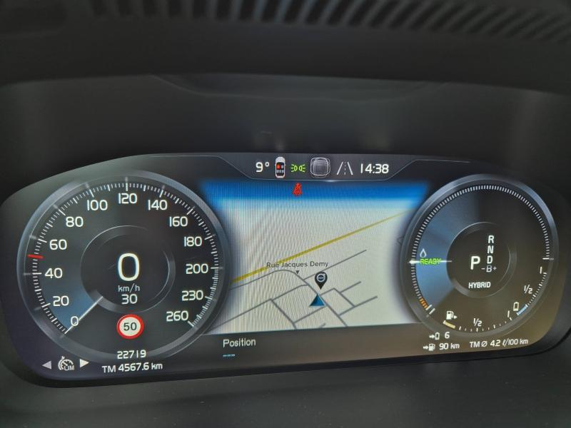 Photo 17 de l’annonce de VOLVO XC40 d’occasion à vendre à AVIGNON