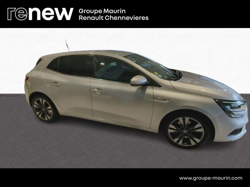 Photo 4 de l’annonce de RENAULT Megane d’occasion à vendre à CHENNEVIÈRES-SUR-MARNE