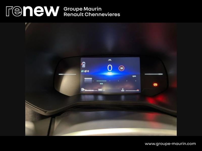 Photo 18 de l’annonce de RENAULT Clio d’occasion à vendre à CHENNEVIÈRES-SUR-MARNE