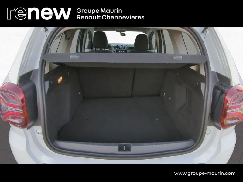 Photo 16 de l’annonce de DACIA Duster d’occasion à vendre à CHENNEVIÈRES-SUR-MARNE