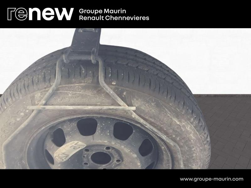 Photo 17 de l’annonce de DACIA Duster d’occasion à vendre à CHENNEVIÈRES-SUR-MARNE