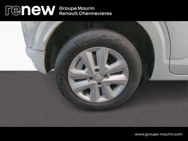 Photo 13 de l’annonce de DACIA Sandero d’occasion à vendre à CHENNEVIÈRES-SUR-MARNE