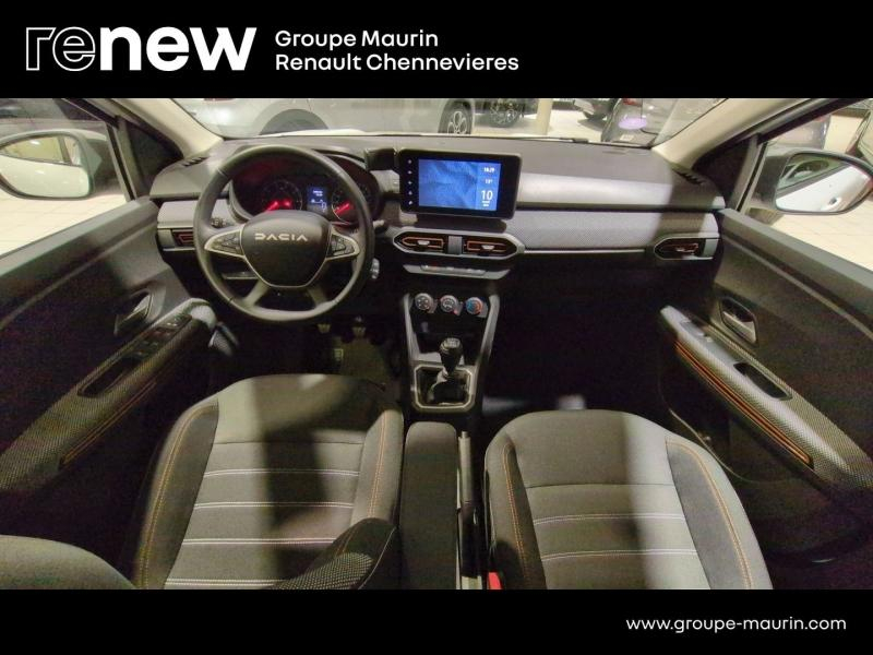 Photo 8 de l’annonce de DACIA Sandero d’occasion à vendre à CHENNEVIÈRES-SUR-MARNE