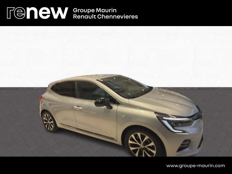 Photo 4 de l’annonce de RENAULT Clio d’occasion à vendre à CHENNEVIÈRES-SUR-MARNE