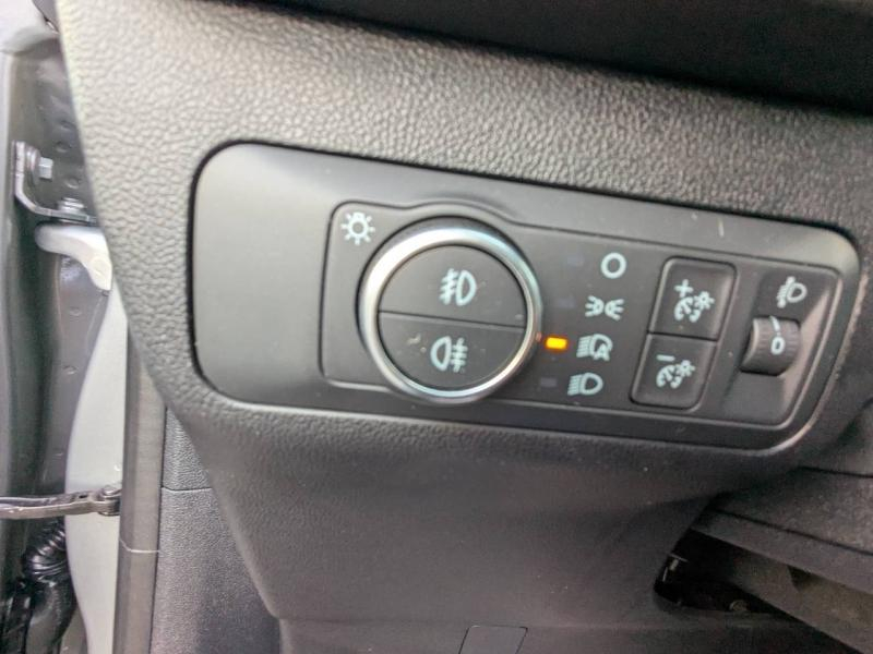 Photo 13 de l’annonce de FORD Kuga d’occasion à vendre à FRÉJUS