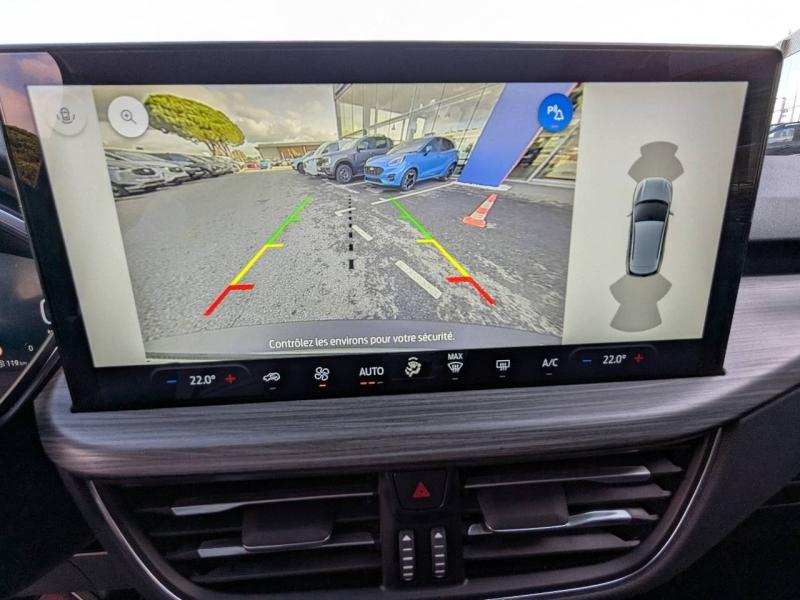 Photo 18 de l’annonce de FORD Kuga d’occasion à vendre à FRÉJUS