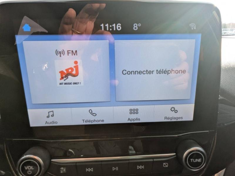 Photo 16 de l’annonce de FORD Fiesta d’occasion à vendre à FRÉJUS