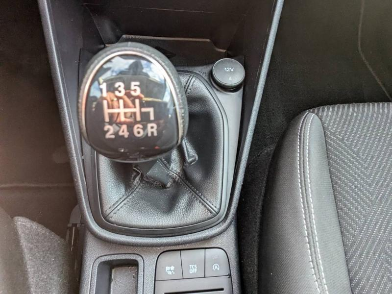 Photo 20 de l’annonce de FORD Fiesta d’occasion à vendre à FRÉJUS