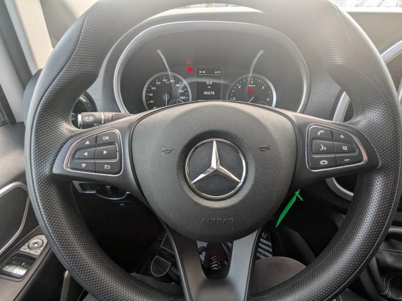 Photo 14 de l’annonce de MERCEDES-BENZ Vito Fg VUL d’occasion à vendre à FRÉJUS