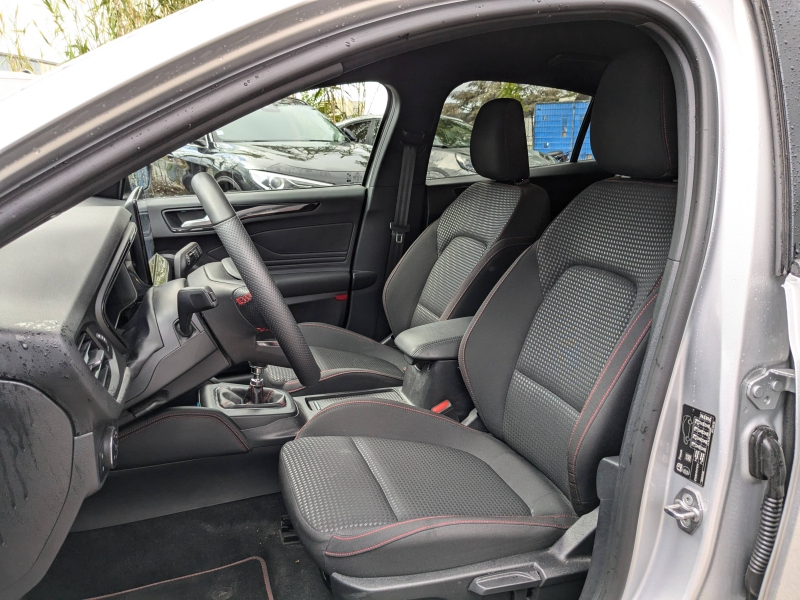 Photo 18 de l’annonce de FORD Focus d’occasion à vendre à TOULON